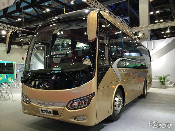 XMQ6901AY小龍威中巴車(chē)型 商用車(chē)之家訊