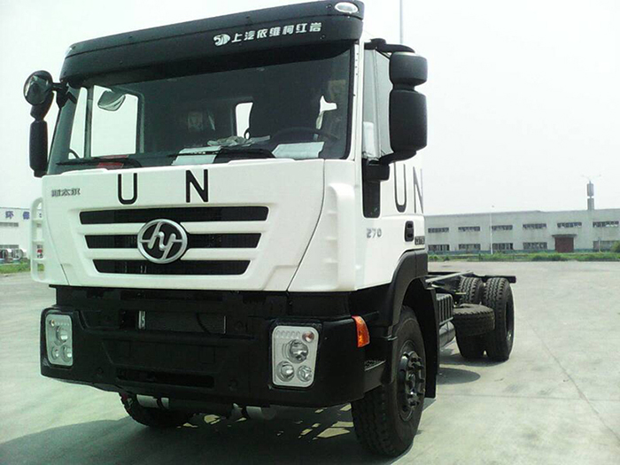 聯(lián)合國運(yùn)油車.jpg