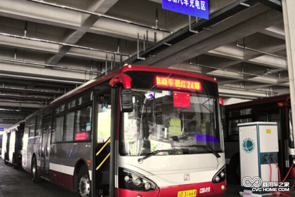 純電動(dòng)客車(chē)市場(chǎng)使用減輕環(huán)境污染