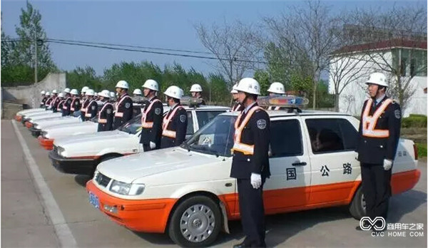 卡車(chē)司機-14.jpg